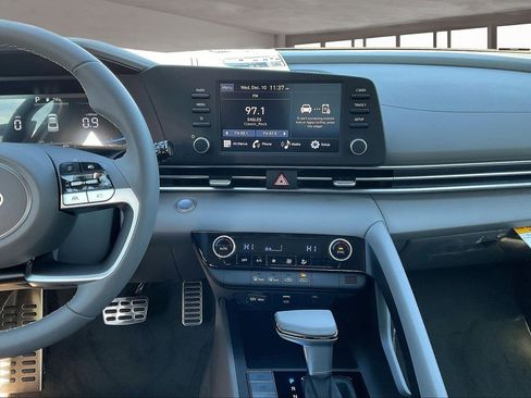 New 2026 Hyundai Elantra Sport image 6