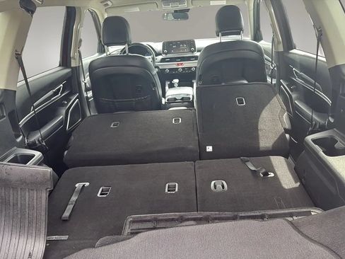 Used 2020 Kia Telluride LX FWD image 12