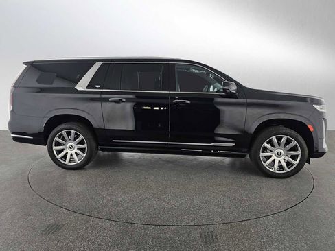Used 2024 Cadillac Escalade ESV Premium Luxury Platinum AWD/4WD image 2