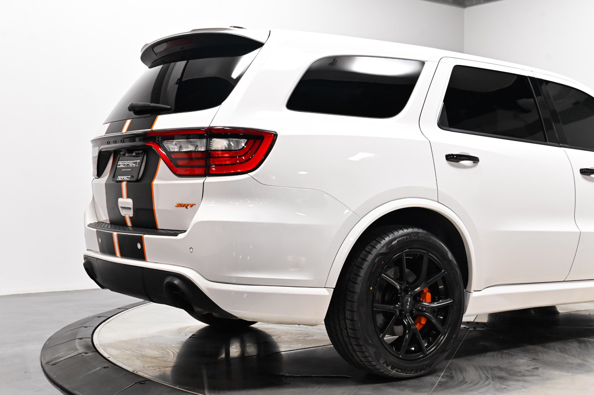 Used 2024 Dodge Durango SRT w/ Black Package AWD/4WD image 32