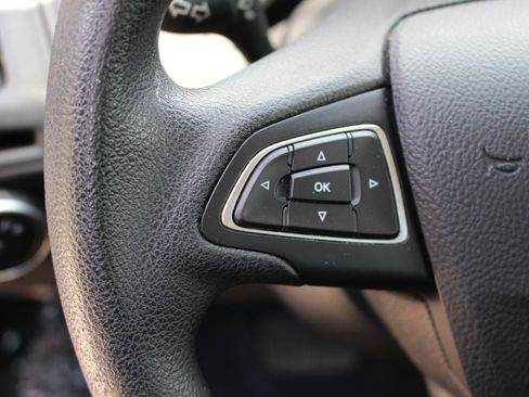Used 2016 Ford Focus S FWD image 18