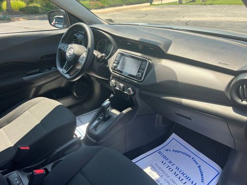 New 2025 Nissan Kicks Play S FWD image 12