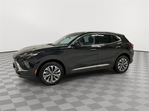 Certified 2025 Buick Envision Preferred image 7