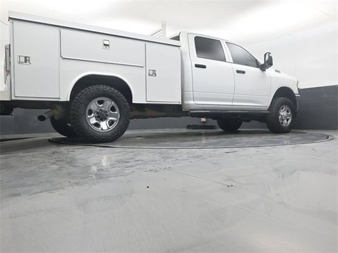 Used 2024 RAM 3500 Tradesman w/ Chrome Appearance Group image 46