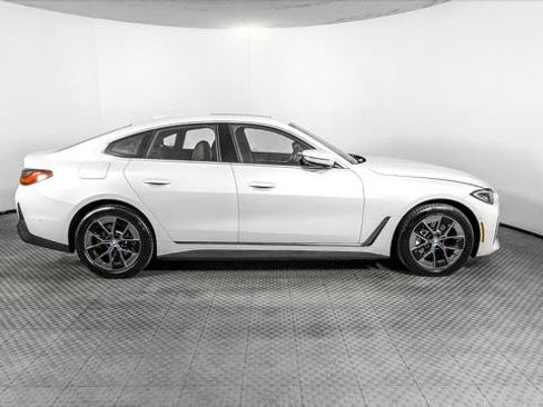 Used 2023 BMW i4 eDrive35 w/ Premium Package RWD image 9