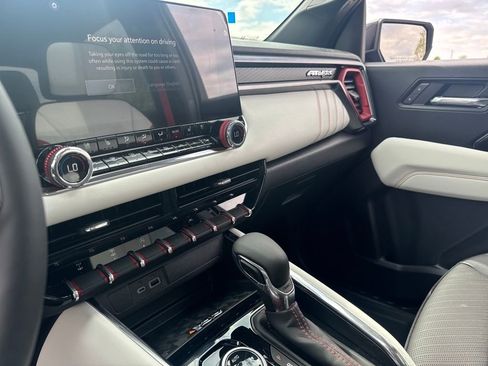 New 2026 GMC Canyon AT4X AWD/4WD image 18