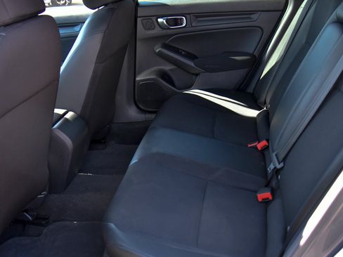 Used 2025 Honda Civic Sport image 34