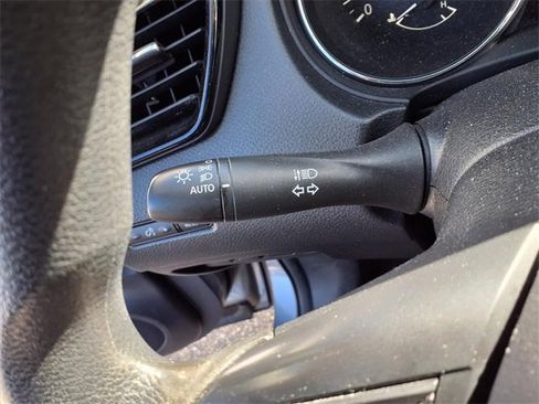 Certified 2021 Nissan Rogue Sport S image 10