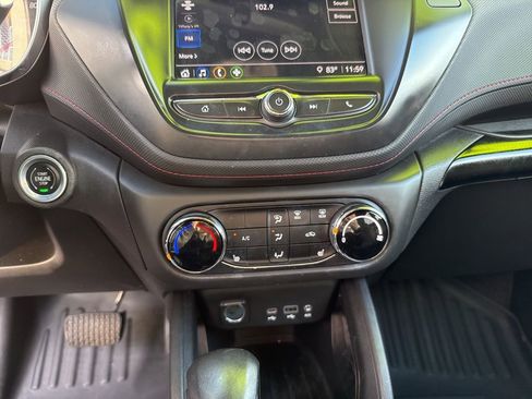 Used 2022 Chevrolet TrailBlazer RS image 21