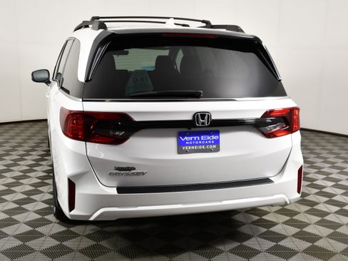 Certified 2025 Honda Odyssey EX-L image 7