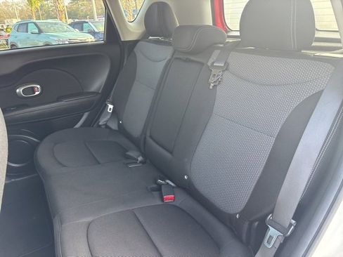 Used 2017 Kia Soul + w/ Designer's Package image 19