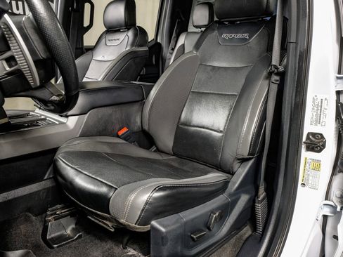 Used 2020 Ford F150 Raptor w/ Equipment Group 802A Luxury image 28