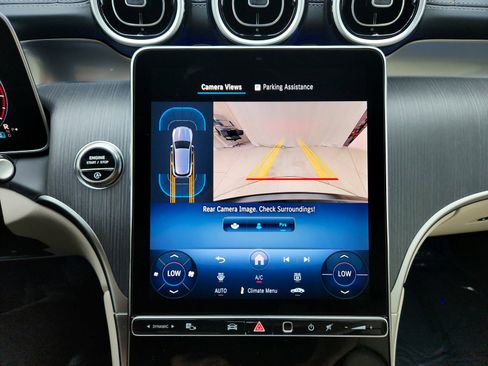 Certified 2025 Mercedes-Benz GLC 300 image 12