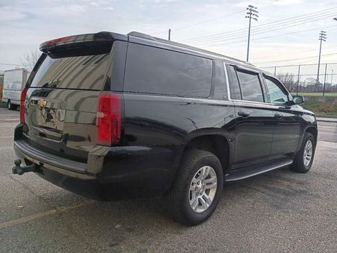 Used 2020 Chevrolet Suburban LT image 6