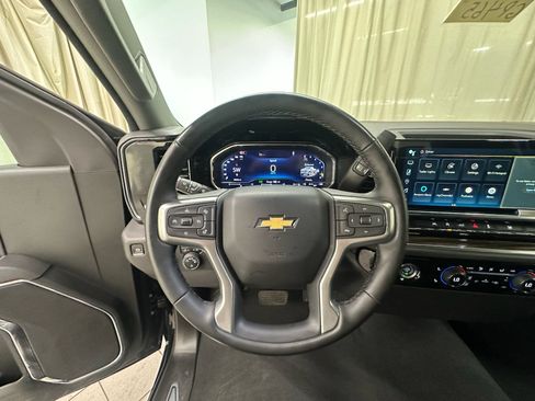 Certified 2024 Chevrolet Silverado 1500 LT AWD/4WD image 25