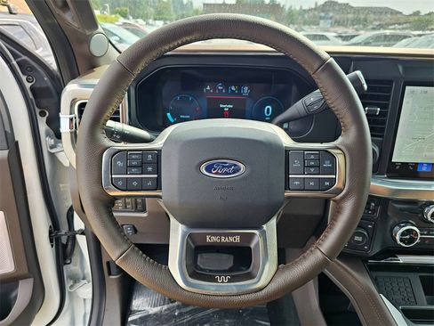 New 2025 Ford F350 King Ranch image 28