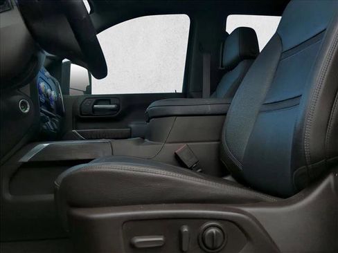 Used 2020 GMC Sierra 2500 Denali w/ Denali Ultimate Package image 8