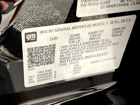 Used 2022 GMC Sierra 1500 SLT AWD/4WD image 36