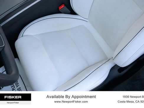 Used 2022 Tesla Model S Plaid image 14