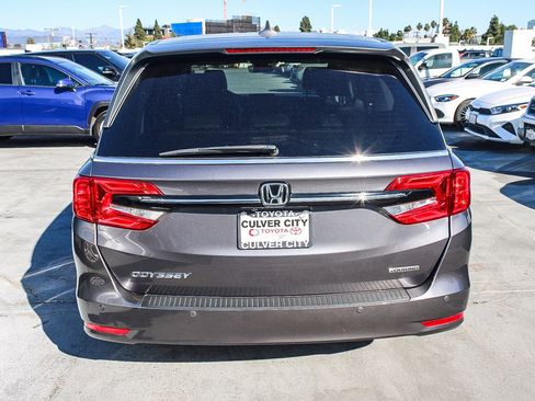 Used 2023 Honda Odyssey Touring image 8