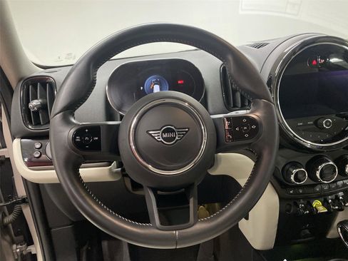 Used 2023 MINI Cooper Countryman SE w/ Signature Upholstery Package AWD/4WD image 15