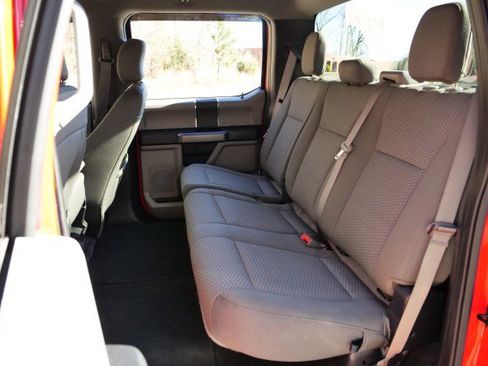 Used 2020 Ford F150 XLT image 18