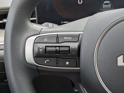 New 2026 Kia K5 LXS FWD image 13