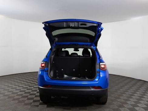 New 2026 Jeep Compass Limited image 30