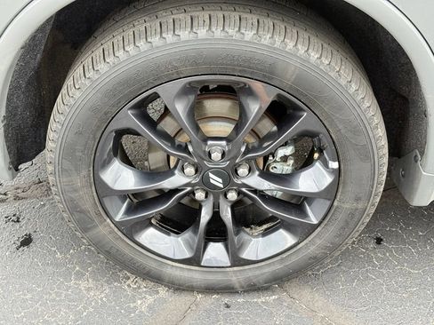 Used 2025 Dodge Durango R/T w/ Blacktop Package AWD/4WD image 10