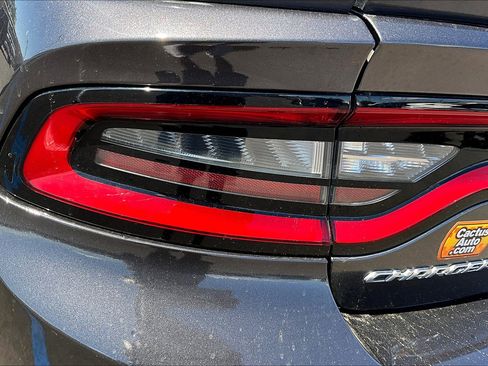 Used 2017 Dodge Charger R/T image 29