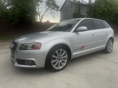 Used 2011 Audi A3 TDI Premium Plus FWD image 1