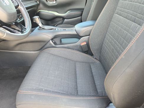 Used 2023 Honda HR-V Sport image 14