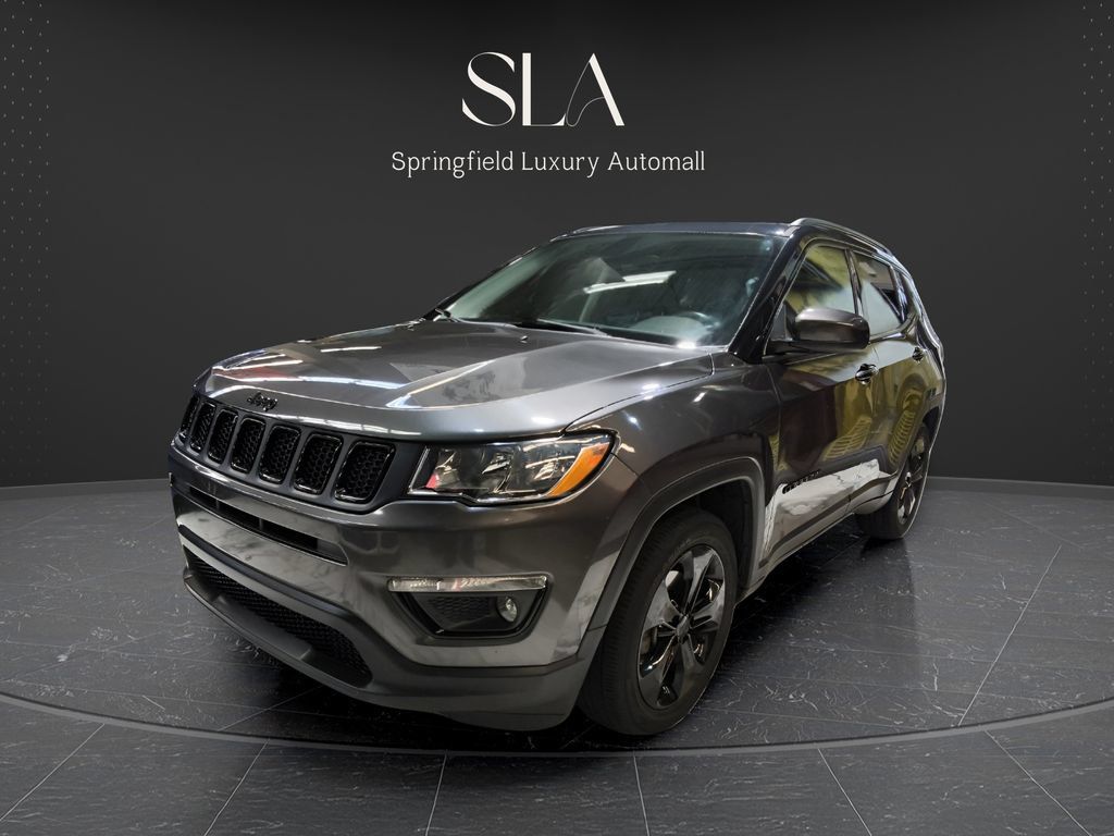Used 2020 Jeep Compass Latitude FWD image 3