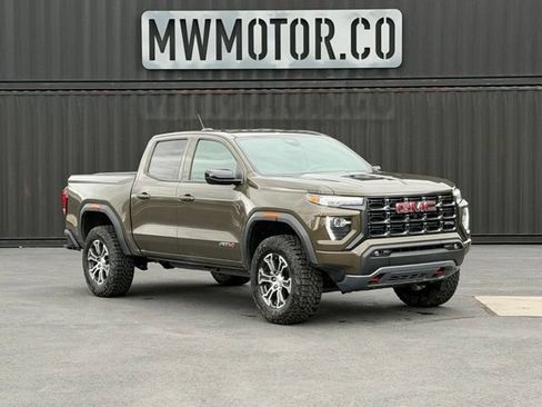 Used 2024 GMC Canyon AT4 w/ AT4 Premium Package AWD/4WD image 1