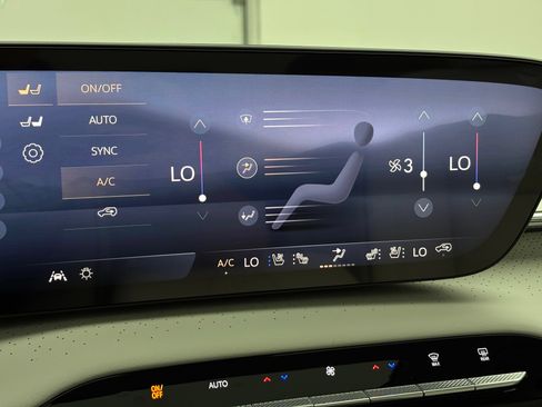New 2026 Buick Enclave Avenir w/ Super Cruise Package AWD/4WD image 37