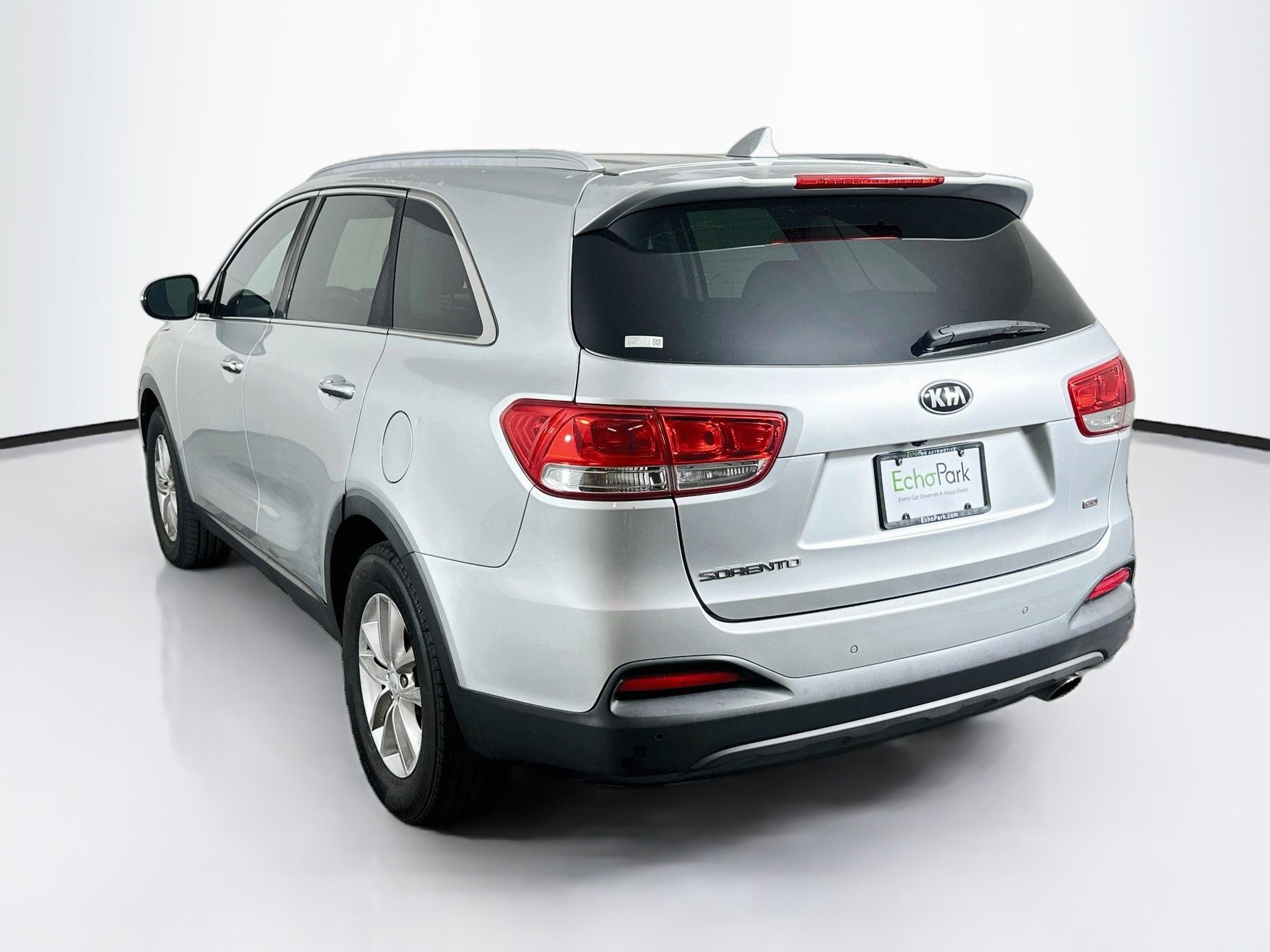 Used 2017 Kia Sorento FWD w/ LX Convenience Package image 5