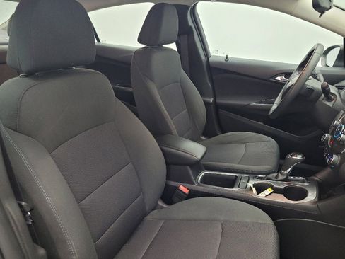 Used 2017 Chevrolet Cruze LT w/ Sun And Sound Package image 21