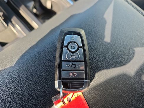 Used 2022 Ford F150 XLT w/ Equipment Group 302A High image 37