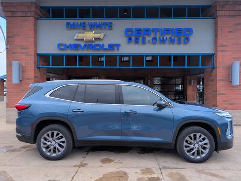 Certified 2025 Buick Enclave Preferred FWD image 8