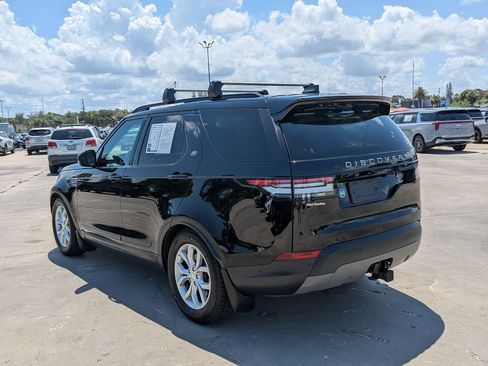 Used 2019 Land Rover Discovery SE AWD/4WD image 6