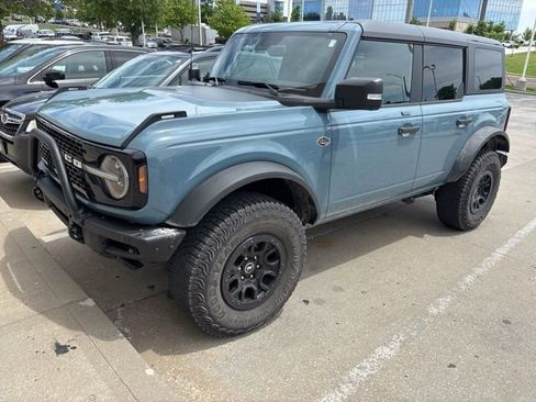 Used 2023 Ford Bronco Wildtrak AWD/4WD image 2