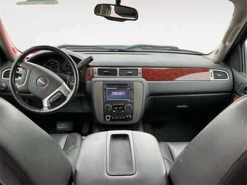 Used 2014 GMC Sierra 3500 SLT w/ SLT Convenience Package image 10