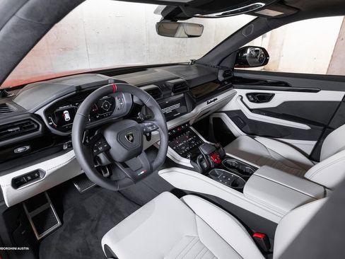 New 2025 Lamborghini Urus SE image 25