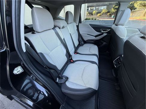 Used 2021 Subaru Forester Premium w/ Popular Package #1 image 17
