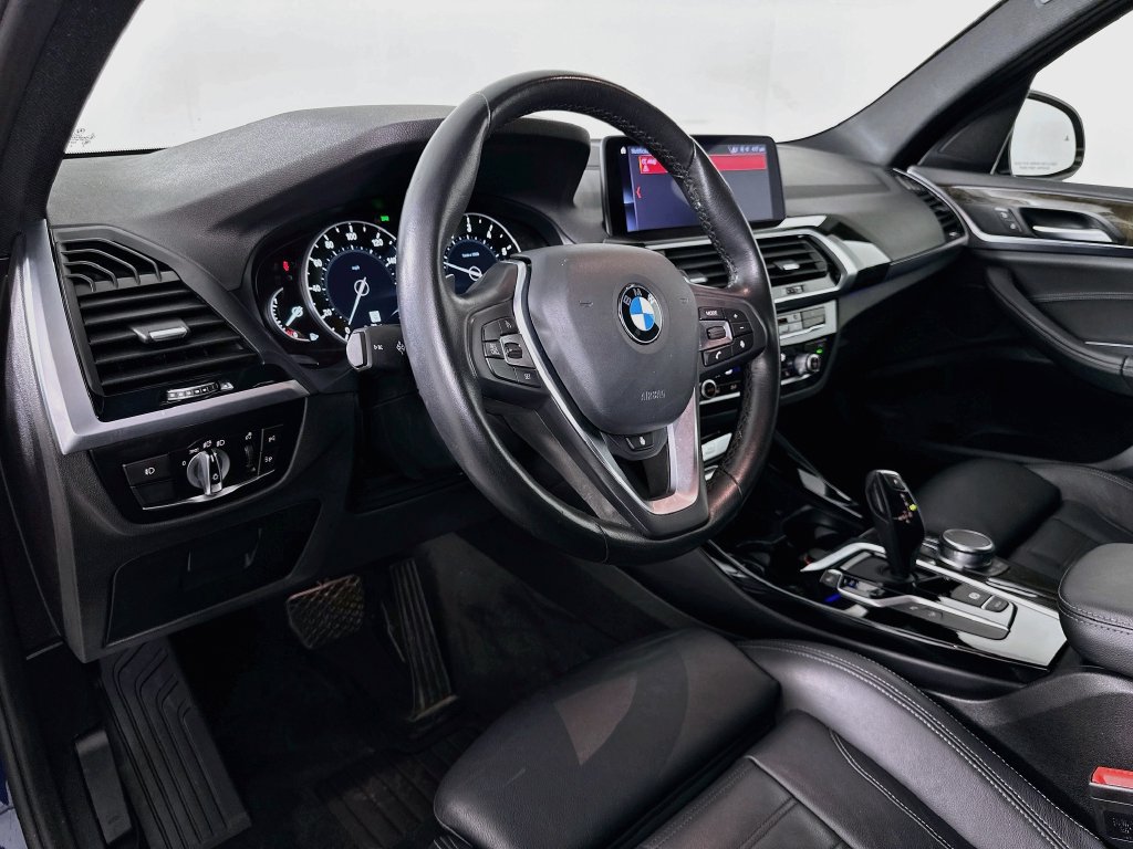 Used 2019 BMW X3 xDrive30i w/ Premium Package AWD/4WD image 9