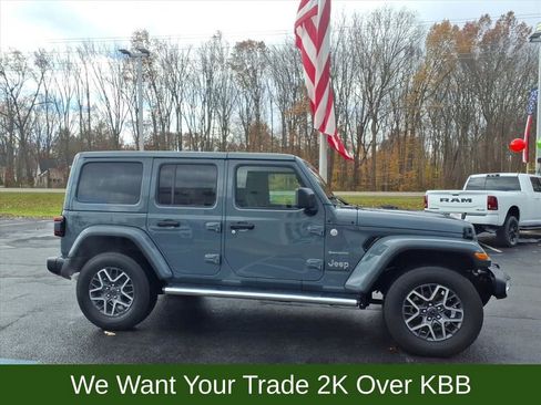 Used 2024 Jeep Wrangler Sahara w/ Technology Group image 6