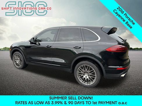 Used 2016 Porsche Cayenne AWD/4WD image 4