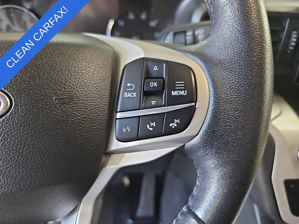 Used 2023 Ford Explorer XLT AWD/4WD image 19