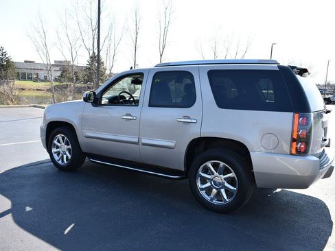 Used 2008 GMC Yukon Denali AWD/4WD image 8