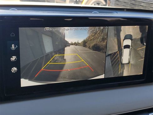 Used 2023 Hyundai Palisade SEL w/ Premium Package image 18